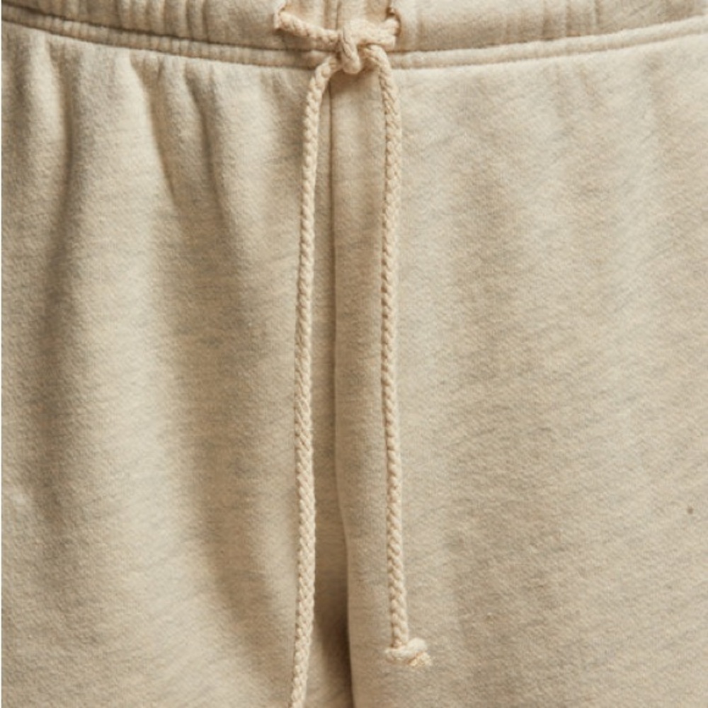 NWT Perfectwhitetee Michelle fleece joggers Size Small- Color Oatmeal - Picture 4 of 5